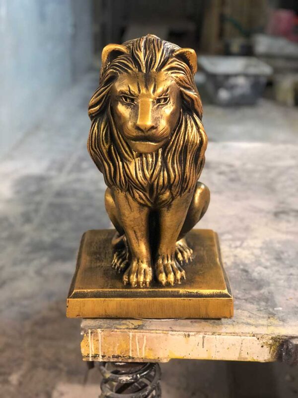 Скульптура из бетона Малый лев в золоте 9 IMG 0901