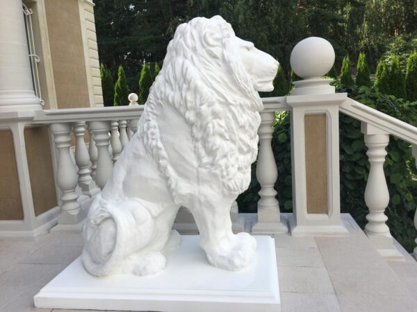 Подставка-подиум для скульптуры (110*70 см) 8 скульптура льва