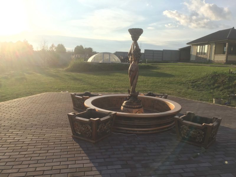 фонтан для дачи