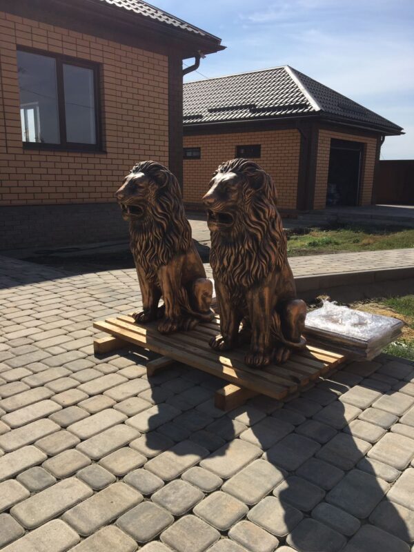 Скульптуры львов в Белгороде 3 Скульптуры льва из бетона в белгороде