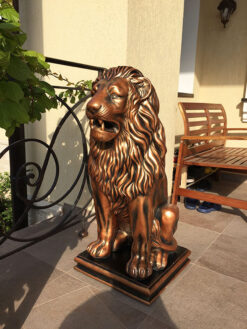 Скульптура льва из бетона - Королевский лев в бронзе 17 3 skulptura lev korolevskij beton bronza