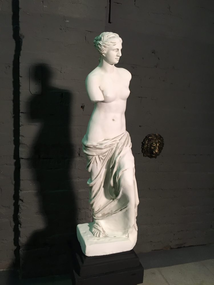 Скульптура Венеры Милосской
