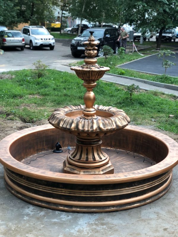 Парковый фонтан в жилом дворе района Печатники. Москва 10 IMG 2723