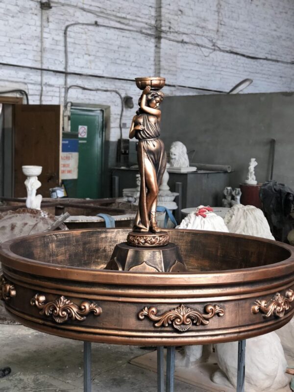 фонтан афродита в бронзе