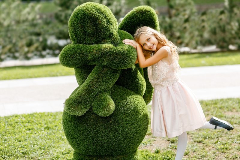 ангелочек из газона