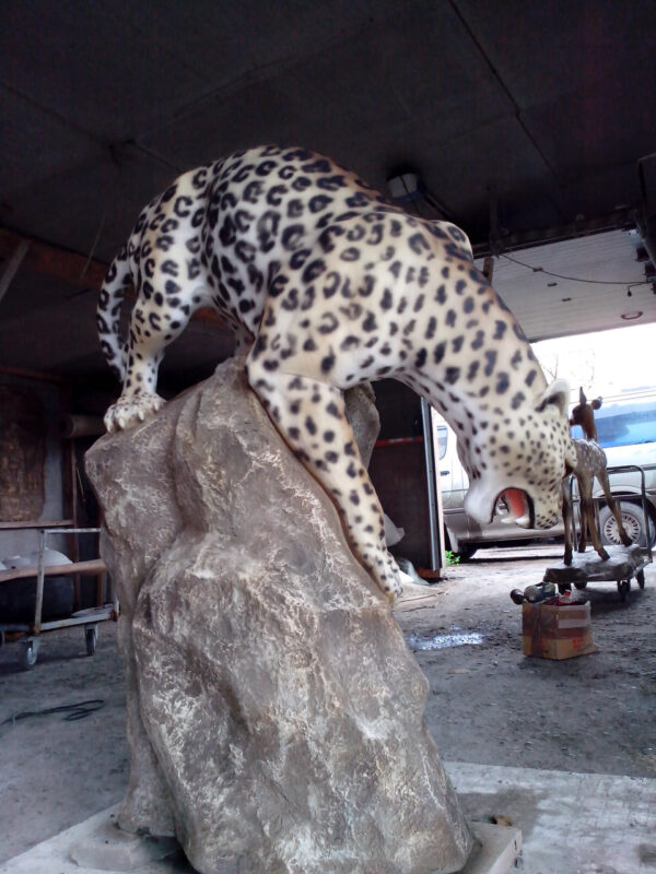Фигурка садовая Снежный барс (170 см) 12 figurka sadovaya leopard 170 sm 6