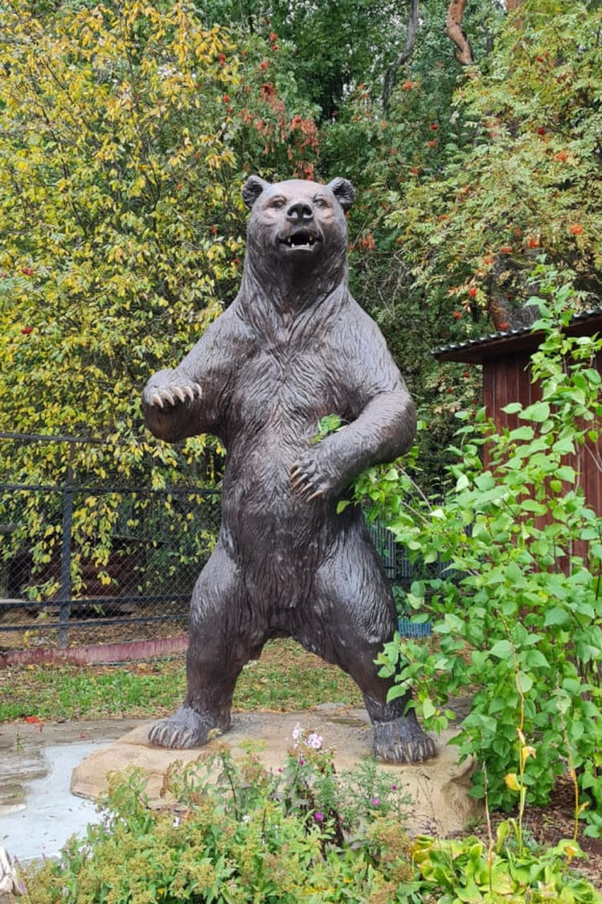 Фигура Медведь бурый большой высота 180см F07152