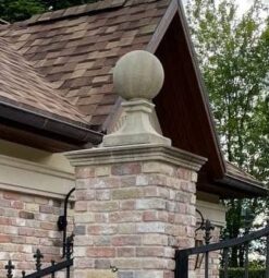 Навершие на столб Шар на ножке Белый (41 см) 12 шар e1623934904281