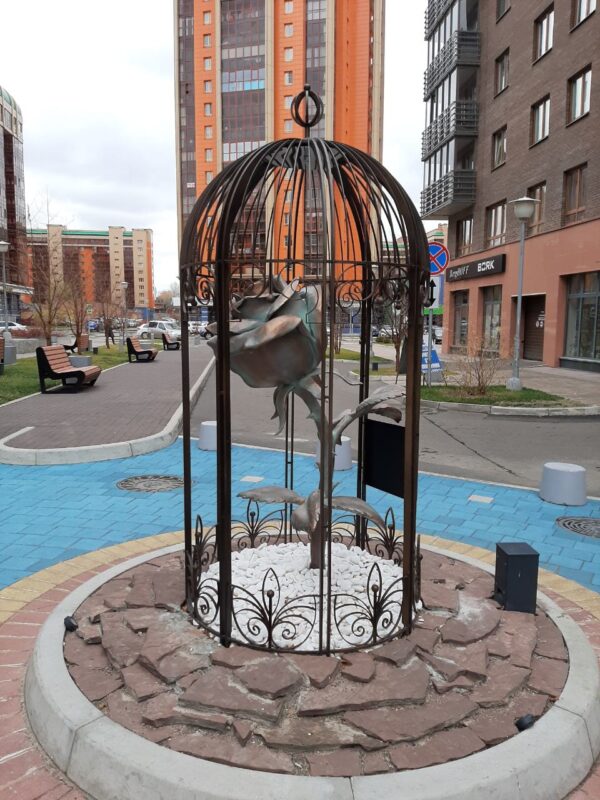 Скульптура садовая Роза 11 skulptura sadovaya roza 5