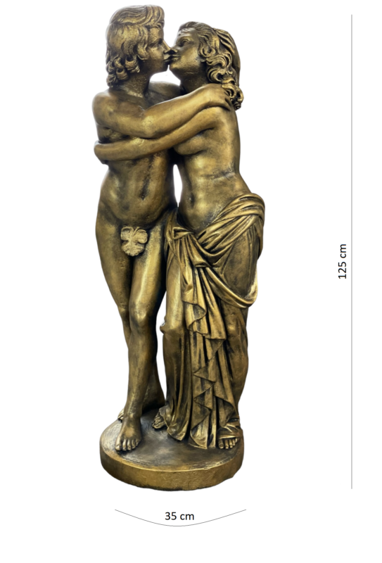 Скульптура влюбленной пары