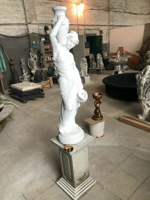 скульптура женщины