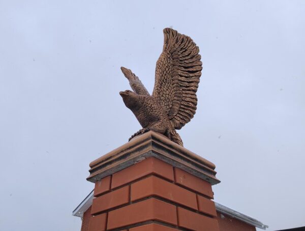 Скульптура орла на полушаре. Античная бронза (85 см) 14 photo 5190573981760076415 y