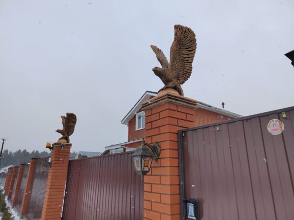 Скульптура орла на полушаре. Античная бронза (85 см) 13 photo 5190573981760076416 y