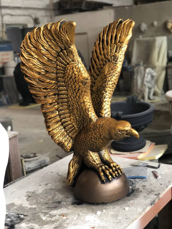 photo 5289634018008088512 y