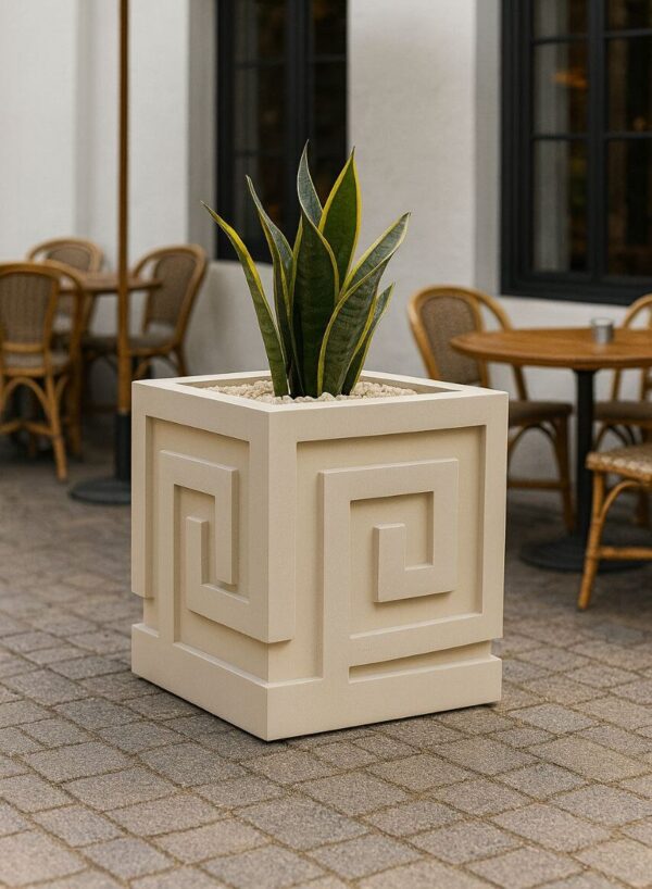 Вазон кубический