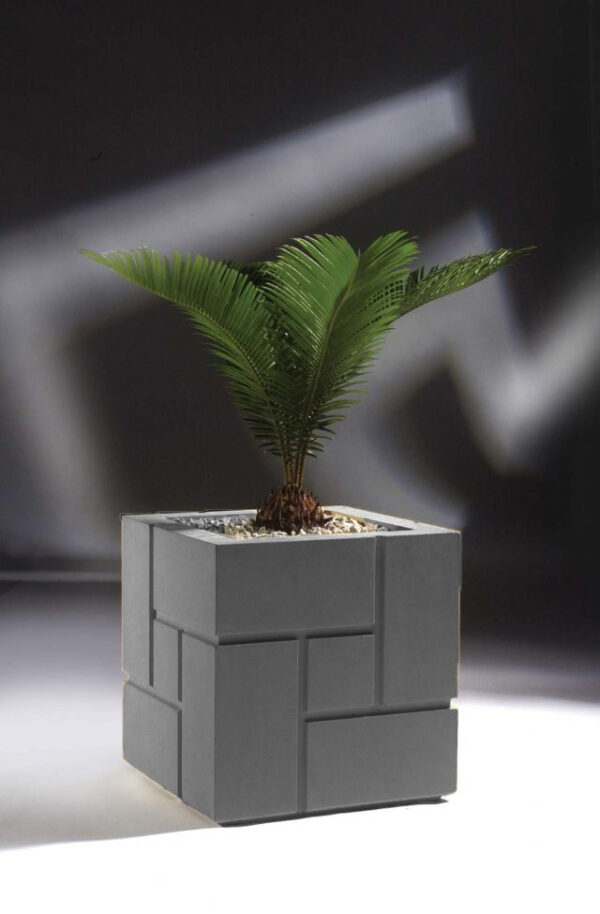 vazon kubicheskij s imitacziej kladki 30.5 sm 3