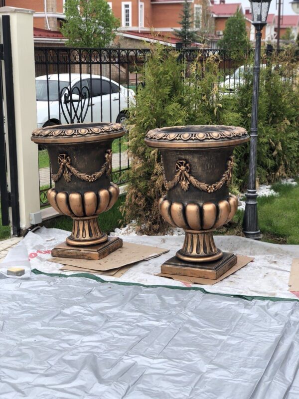 Садовый вазон из бетона - Дворцовый (классическая бронза) 6 photo 2021 04 20 15 56 47