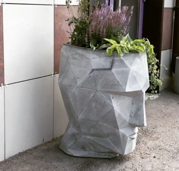 Большая Полигональная голова 9 большая голова