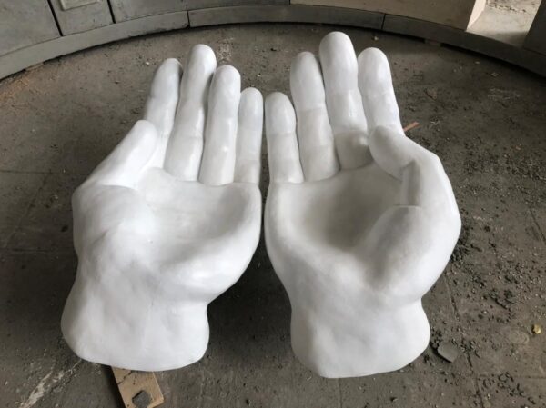 skulptura vazon ruki 4