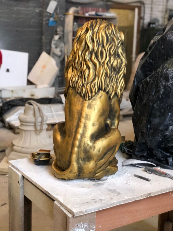 Скульпутра льва