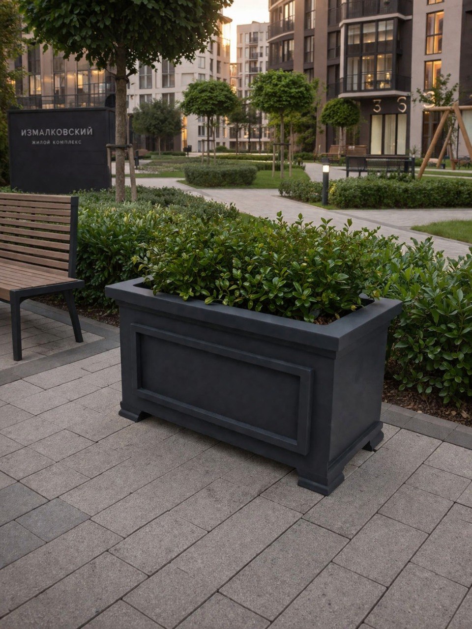 Кашпо прямоугольное на ножках. Черный 2 Кашпо прямоугольное на ножках. Черный — изображение 2