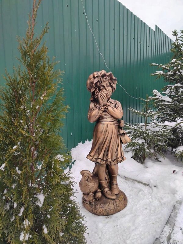 Скульптура "Девочка с птенцом" в бронзе 18 photo 5458601158168921003 y