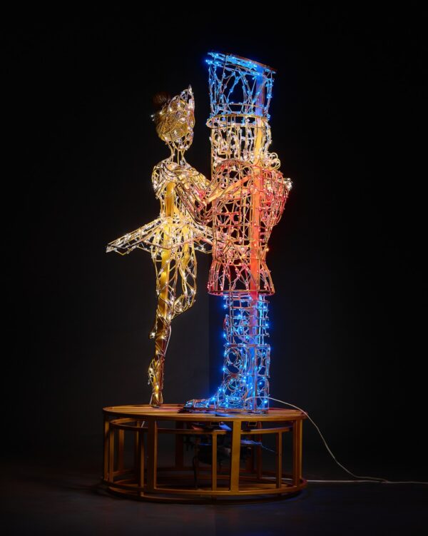 Световая фигура Щелкунчик и балерина (180 см) 9 photo1670915901 2