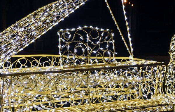 Световая фигура Рояль (180 см) 7 svetovaya figura royal2