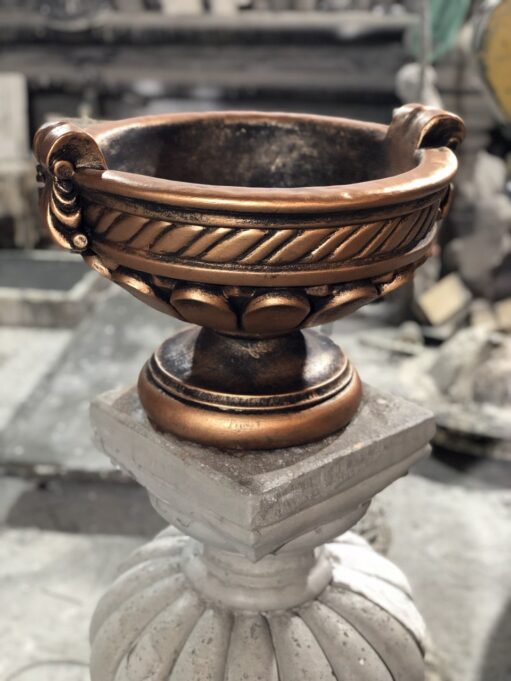 antichnaya vaza v bronze 3