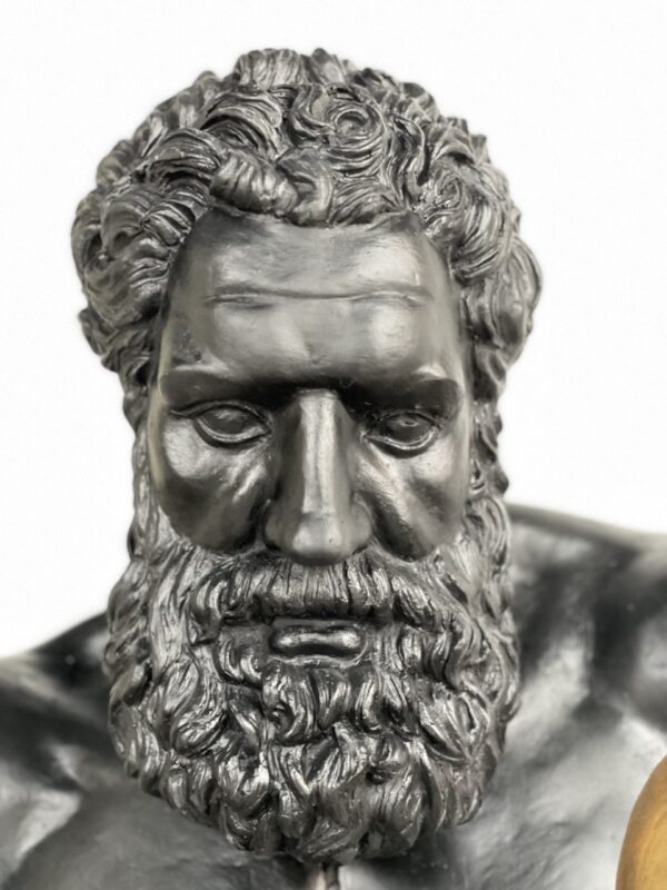 Бюст Геракл в золотых перчатках,черный цвет (90 см) 17 photo1669120331 2