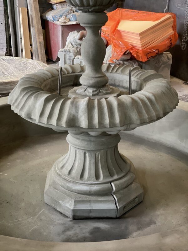 Фонтан Королевский в бетоне 6 photo1669302705 5