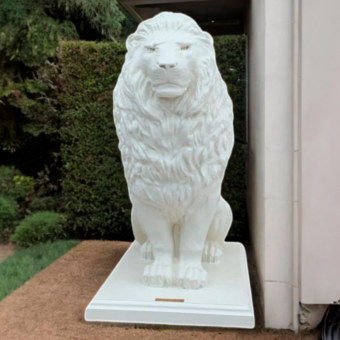 Скульптуры львов в Белгороде 14 Садовая скульптура — Императорский лев (цвет слоновая кость)