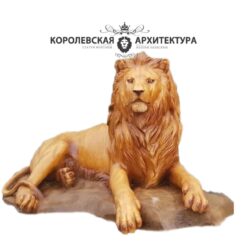 Скульптура лежачего льва