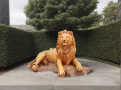 Скульптура лежачего льва (85см)