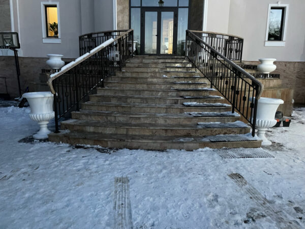 Вазон Версаль 19 Вазон Версаль (1)