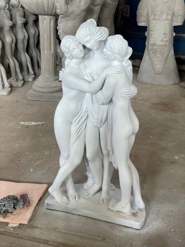 Скульптура «Три грации». Белый (106 см)