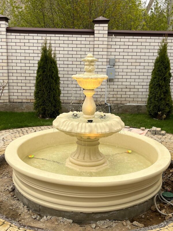 korolevskij fontan 1