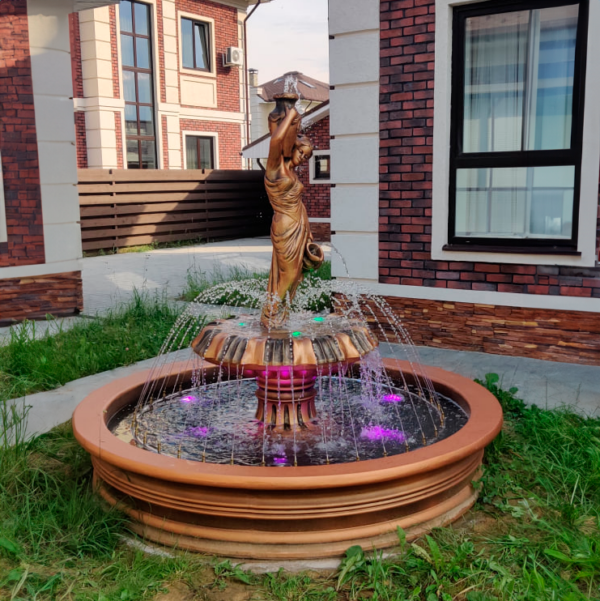 Фонтан Королевский и Девушка с кувшинами 5 fontan korolevskij i devushka s kuvshinami 3