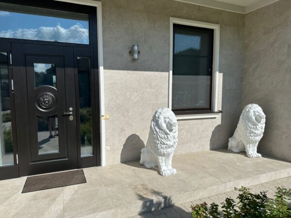 Садовая скульптура — Императорский лев (белый) 27 sadovaya skulptura — imperatorskij lev belyj 2