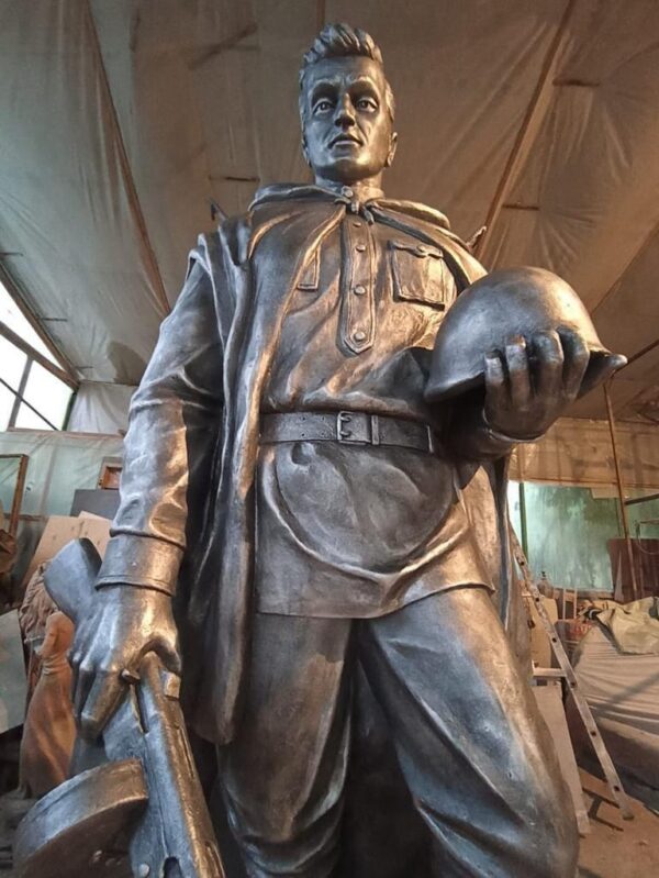 Памятник Солдату Великой Отечественной войны 7 soldat vov 5
