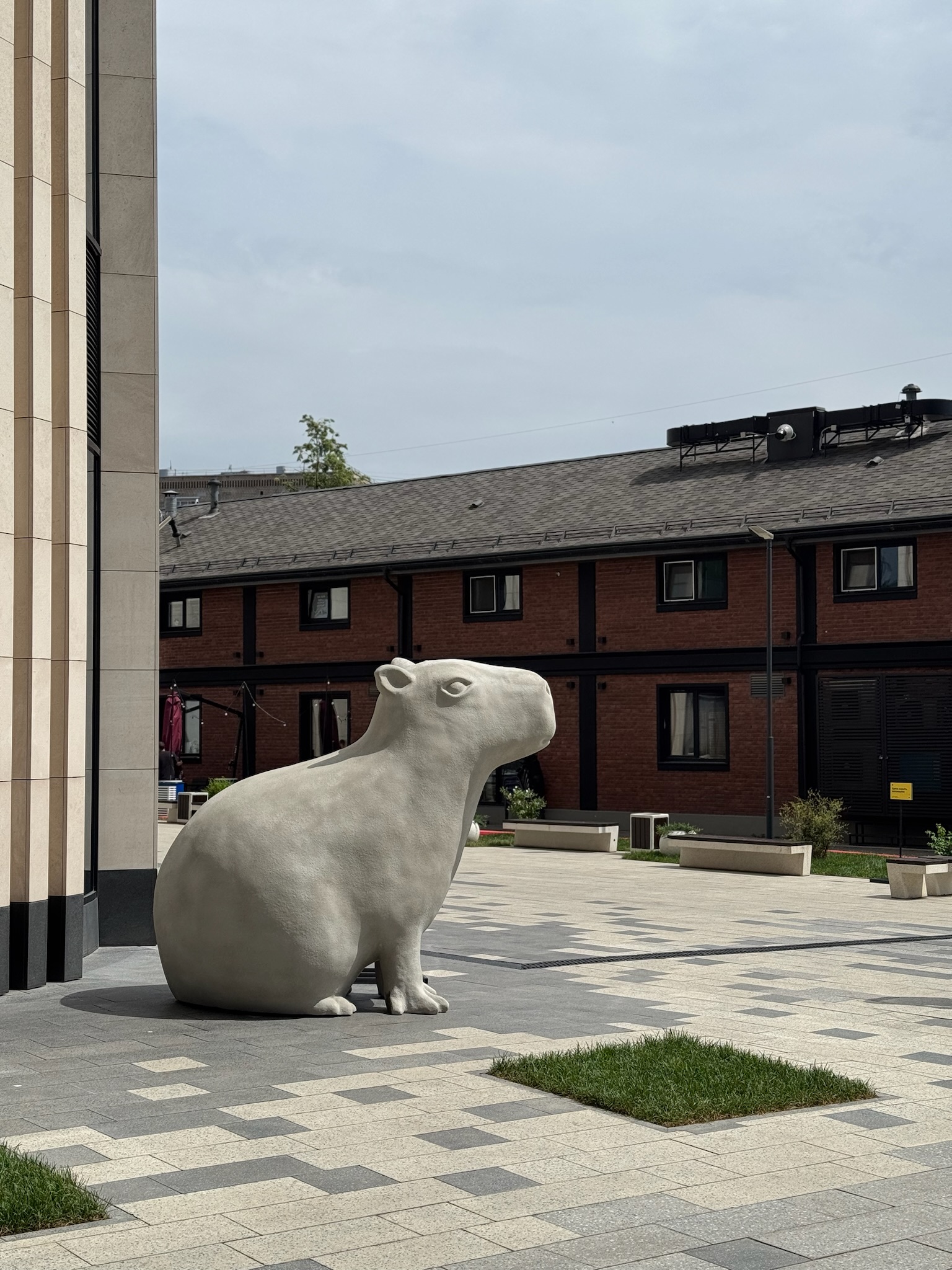 Скульптура "Капибара" 2 skulptura kapibary 2